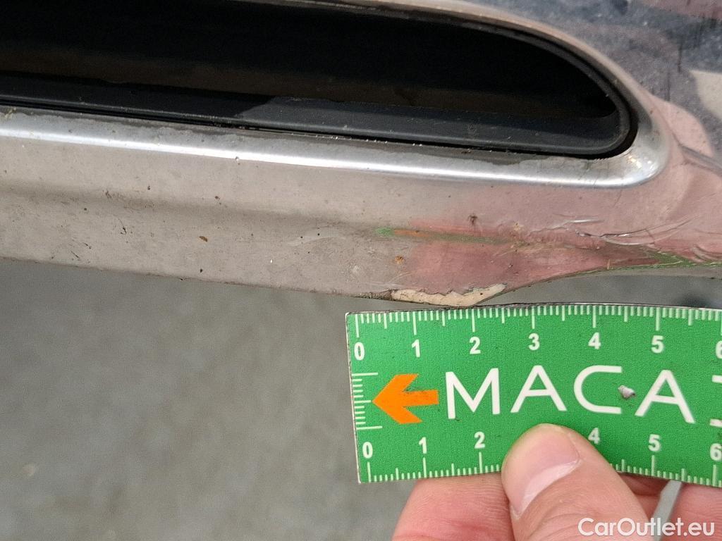  Mercedes  GLA MERCEDES-BENZ  / 2020 / 5P / SUV 1.3  200 BUSINESS LINE DCT #6