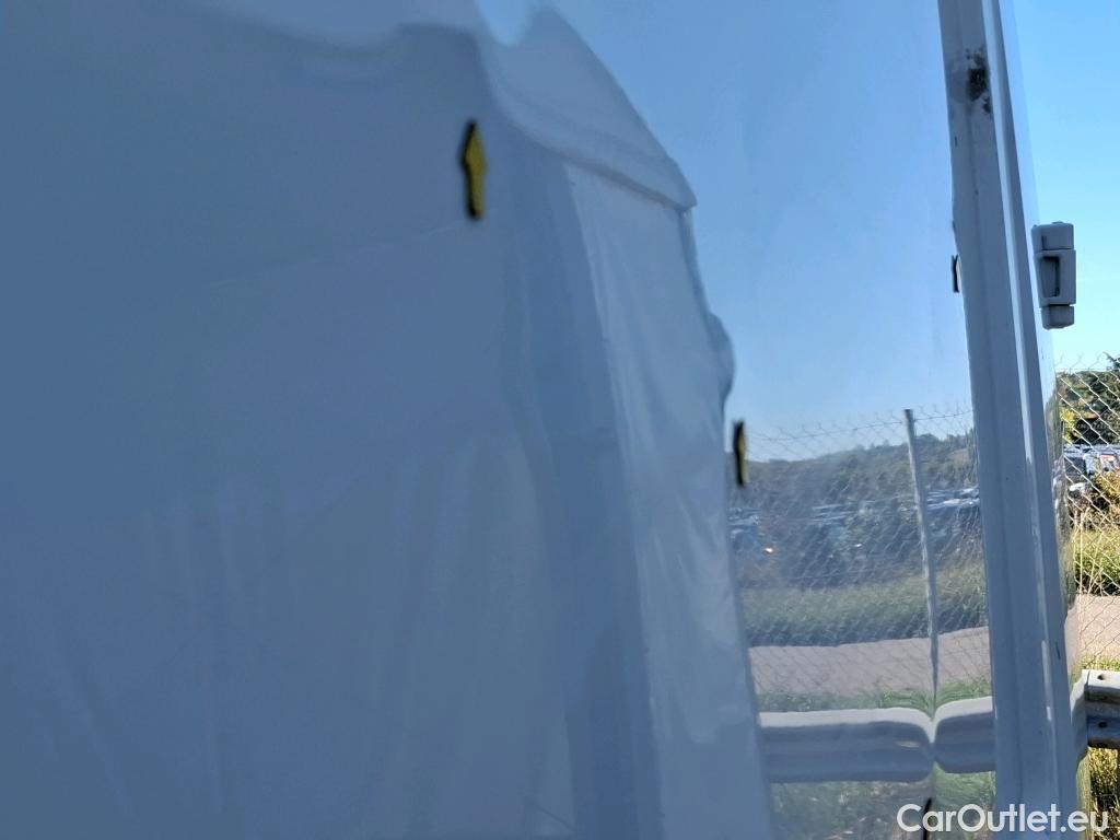  Volkswagen  Crafter  Fourgon Fourgon 30 mittlerer Radstand mit Hochdach FWD 2.0 #81