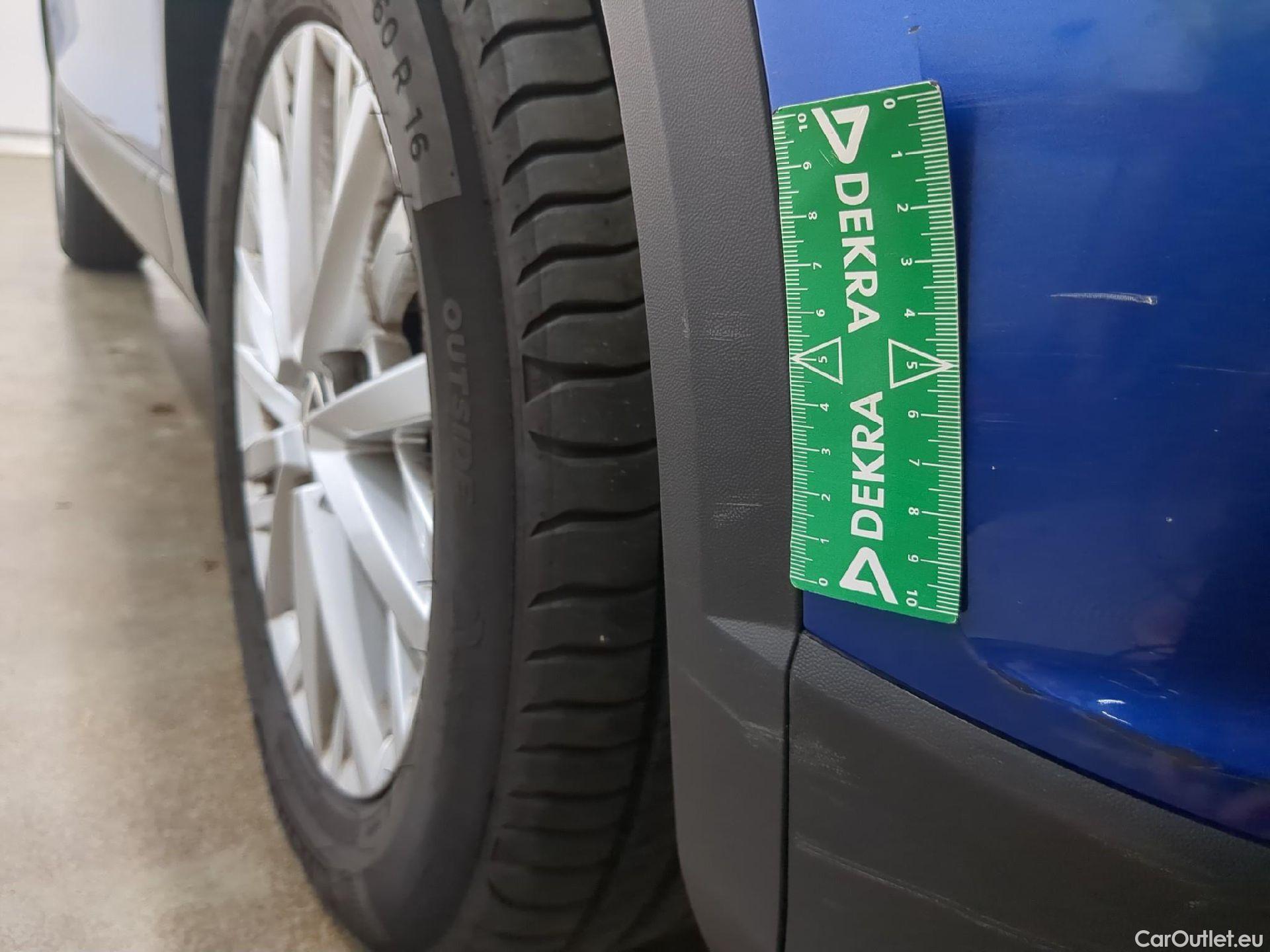  Volkswagen  T-ROC VOLKSWAGEN  / 2017 / 5P / SUV 1.0 TSI 110 LOUNGE BUSINESS #15