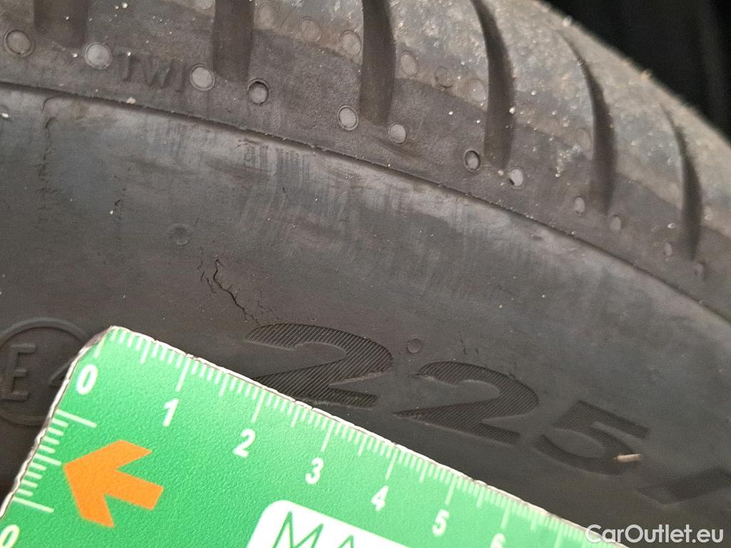  Bmw  Serie 1 Série 1 Berline 118 i Edition Sport 1.5 135CV BVA7 E6d #7