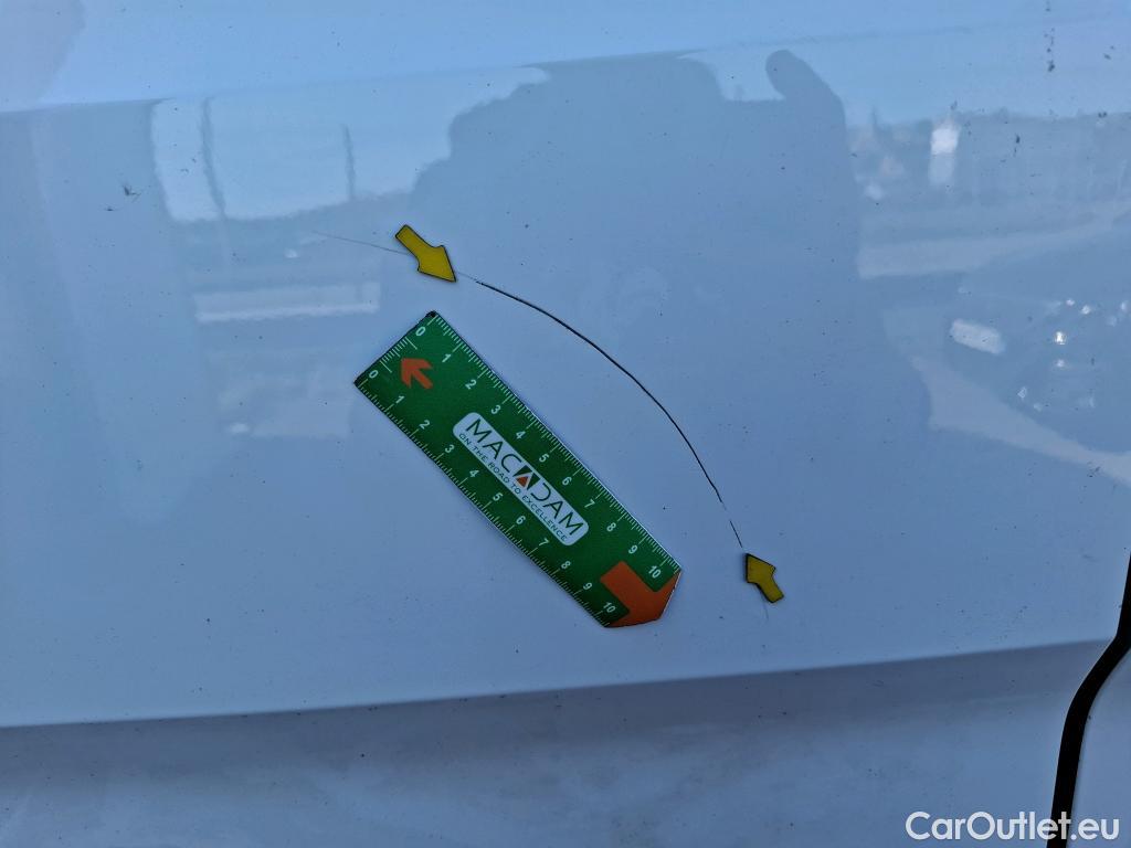  Volkswagen  Crafter  Fourgon Fourgon 30 mittlerer Radstand mit Hochdach FWD 2.0 #37