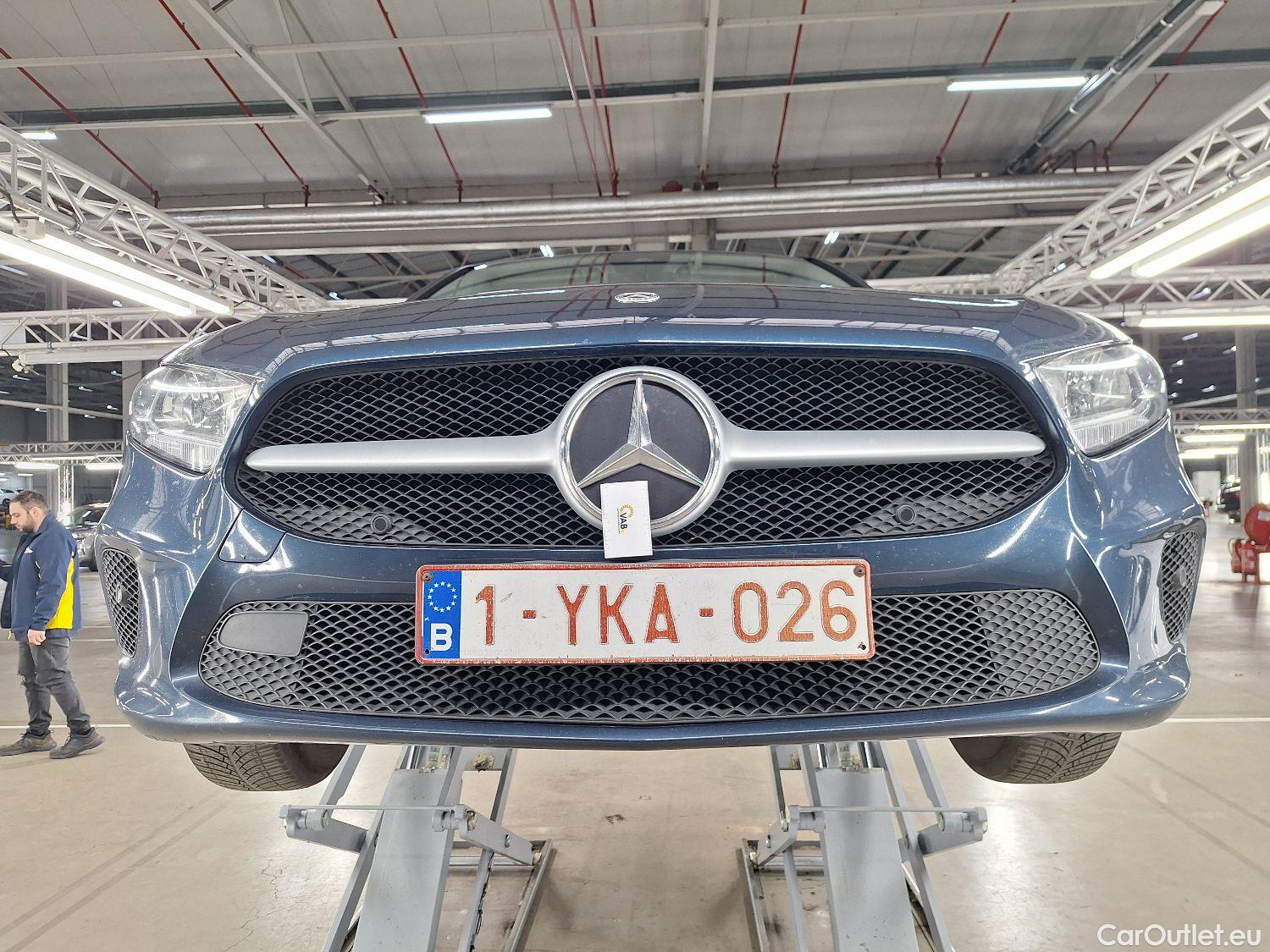  Mercedes  A-Klasse Mercedes, A-Class Berline '18, Mercedes-Benz  Limousine A 180 d DCT Busin #1