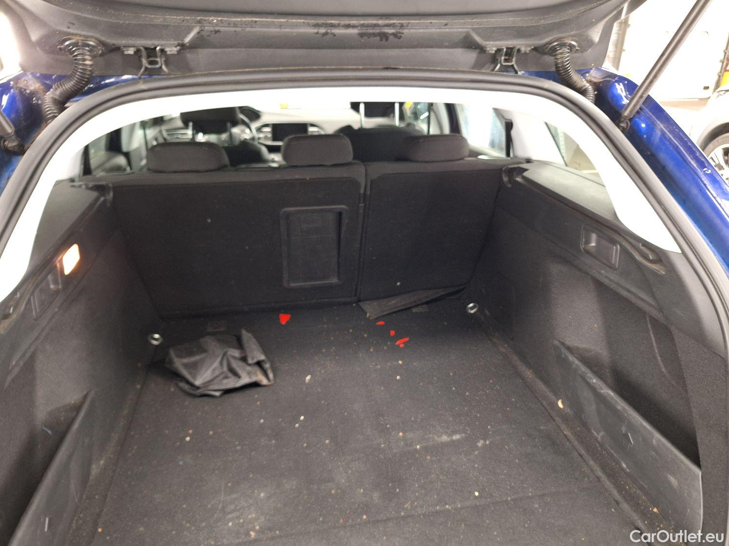  Peugeot  308 Peugeot,  SW FL'17, Peugeot  SW 1.5 BlueHDi 130 FAP S&S EAT6 Allure #11