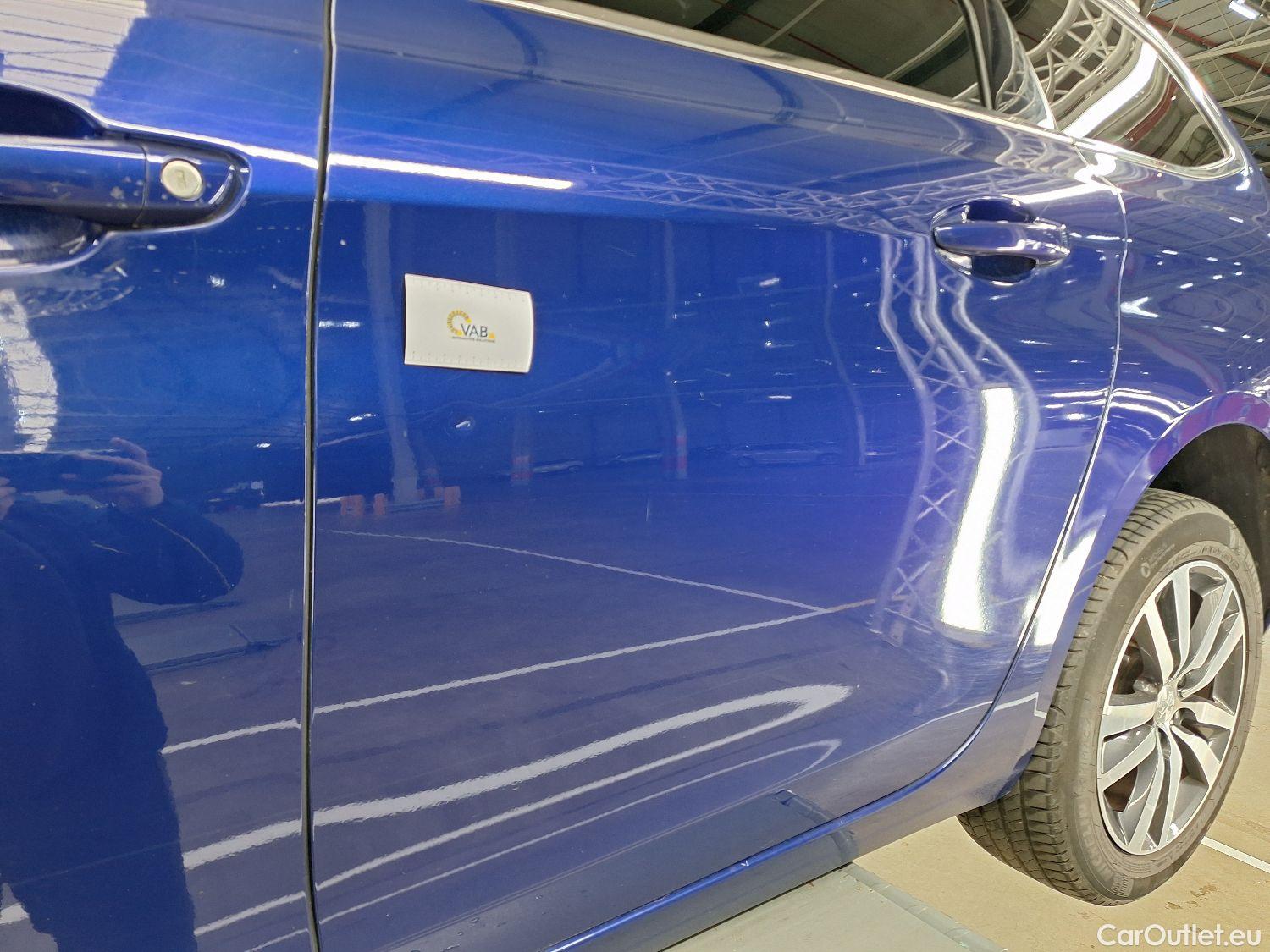  Peugeot  308 Peugeot,  SW FL'17, Peugeot  SW 1.5 BlueHDi 130 FAP S&S EAT6 Allure #4