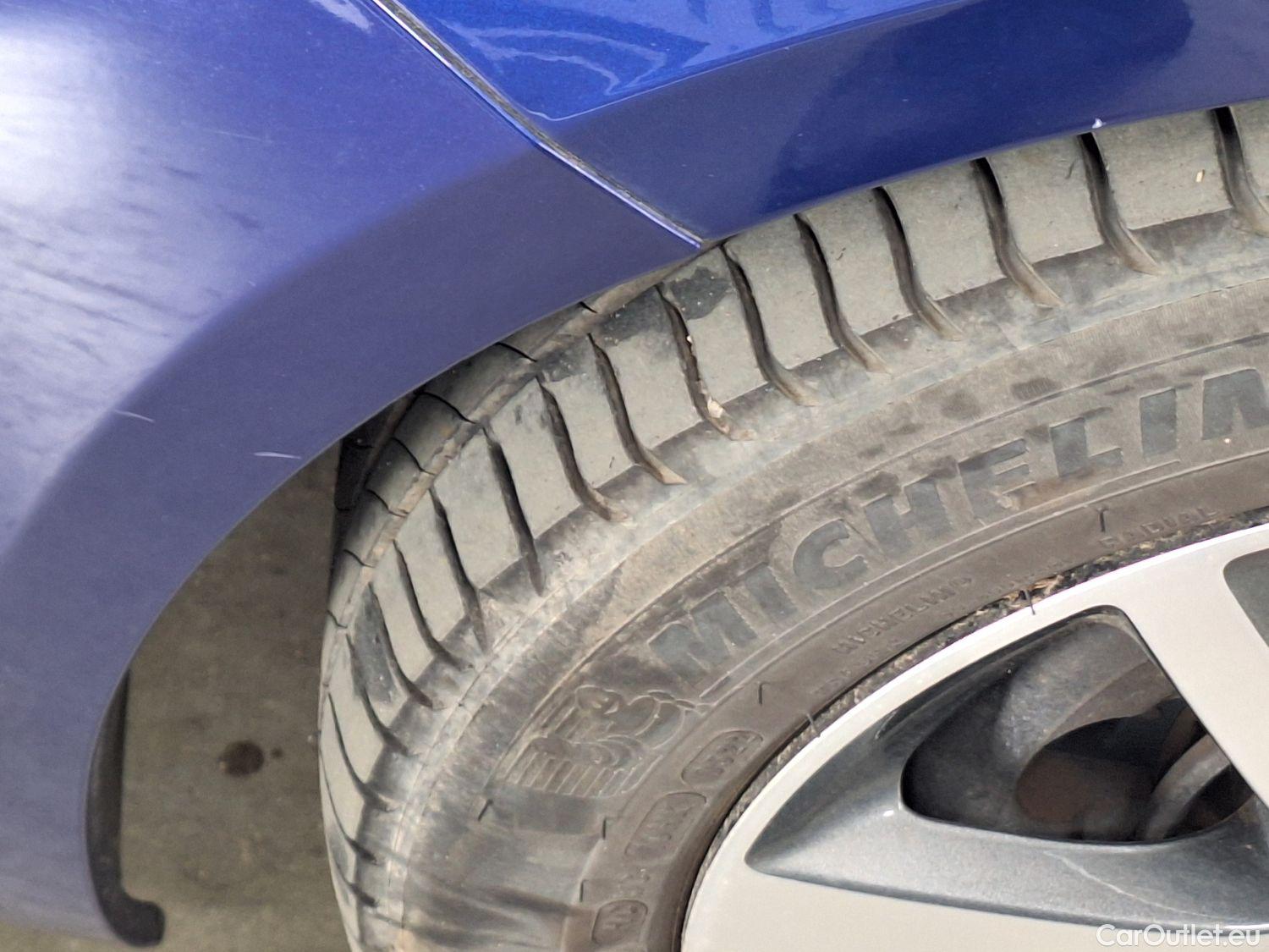  Peugeot  308 Peugeot,  SW FL'17, Peugeot  SW 1.5 BlueHDi 130 FAP S&S EAT6 Allure #23