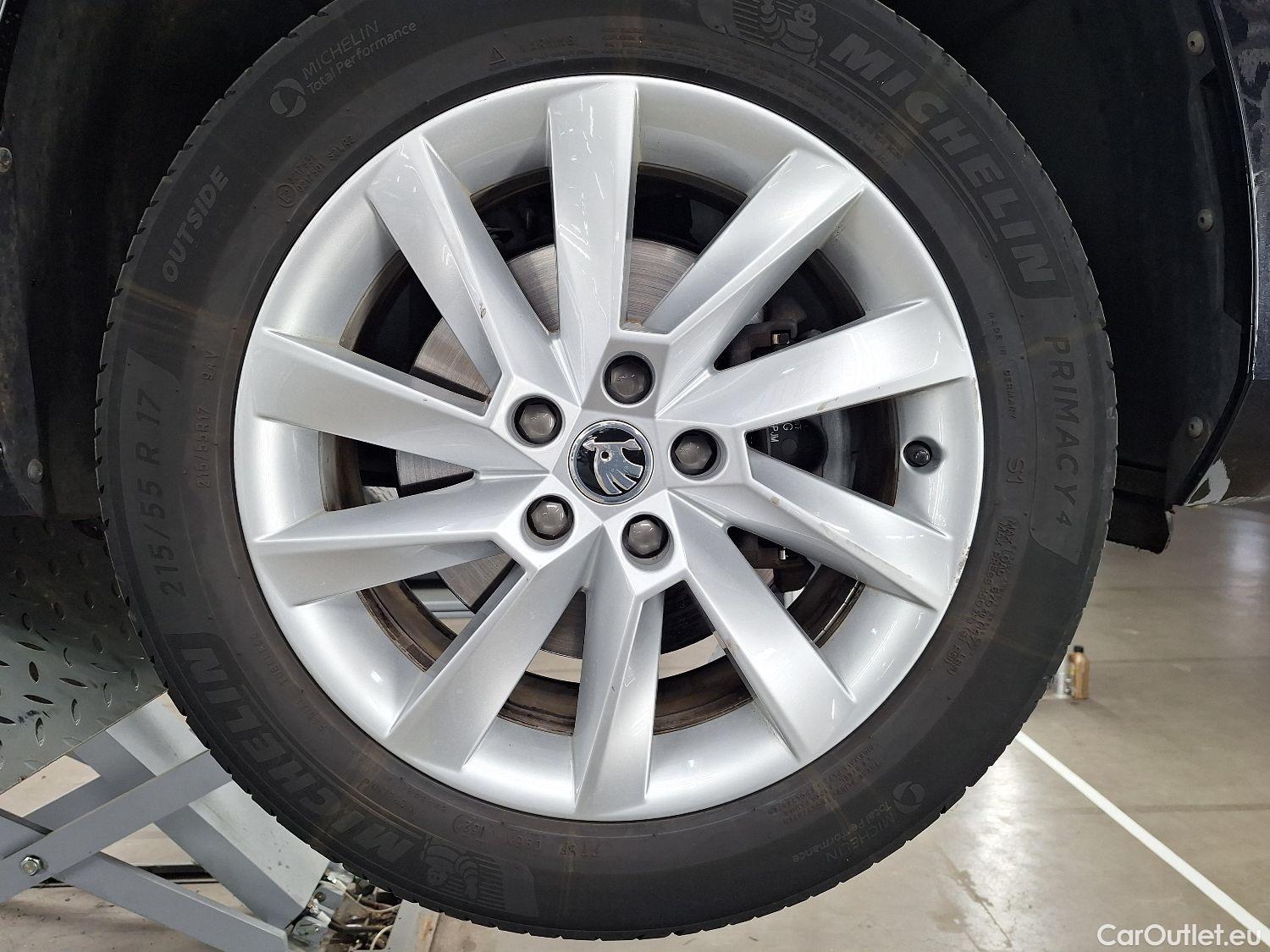  Skoda  Superb Skoda,  C FL'19 PHEV, Skoda  Combi 1.4 TSI iV 160kW DSG6 Clever+ 5 #3