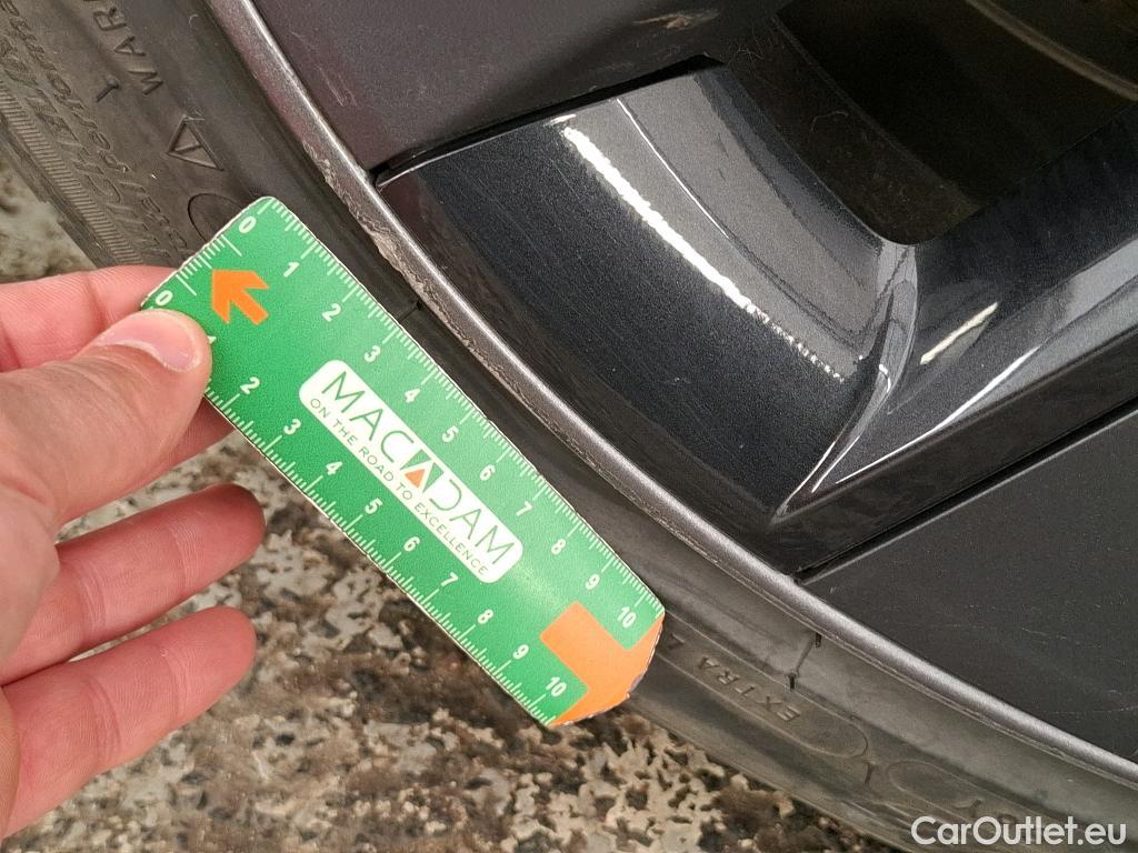  Tesla  Model 3 TESLA   2018  4P  Berline Grande Autonomie #11