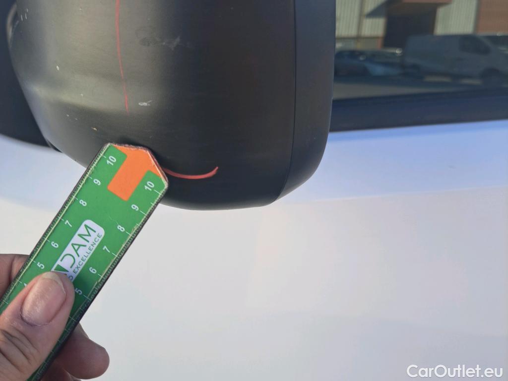  Opel  Vivaro OPEL  / 2019 / 4P / combi 1.5 Diésel 88kW (120CV) M Std Express #57