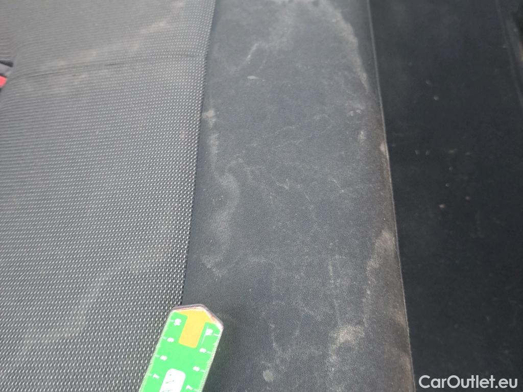  Opel  Vivaro OPEL  / 2019 / 4P / combi 1.5 Diésel 88kW (120CV) M Std Express #32