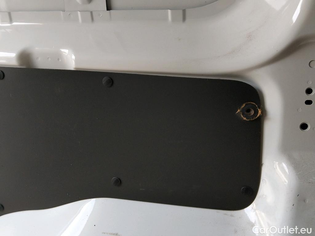  Citroen  Jumpy CITROEN  / 2016 / 4P / furgón Talla M BlueHDi 120 S&S 6v Club (CA) #26