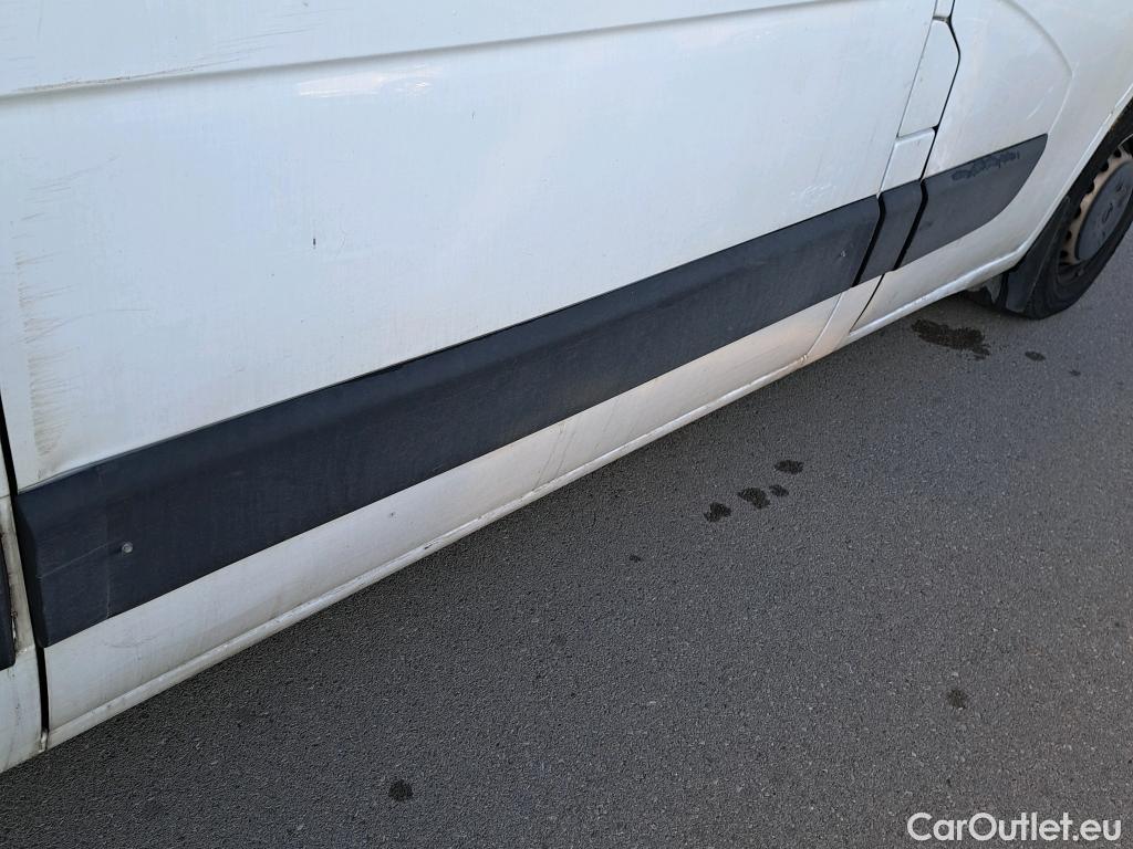  Opel  Movano OPEL  / 2019 / 4P / furgón 2.3 CDTI 99kW (135CV) L2 H2 F 3.5t (AC) #23