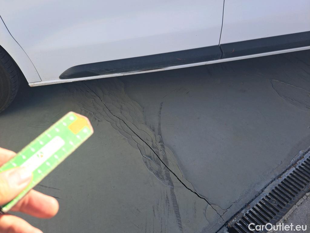  Opel  Vivaro OPEL  / 2019 / 4P / combi 1.5 Diésel 88kW (120CV) M Std Express #23