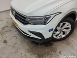 Volkswagen  Tiguan VOLKSWAGEN  DIESEL - 2021 2.0 TDI 150 SCR 4Motion Life BMT DSG 5d #36