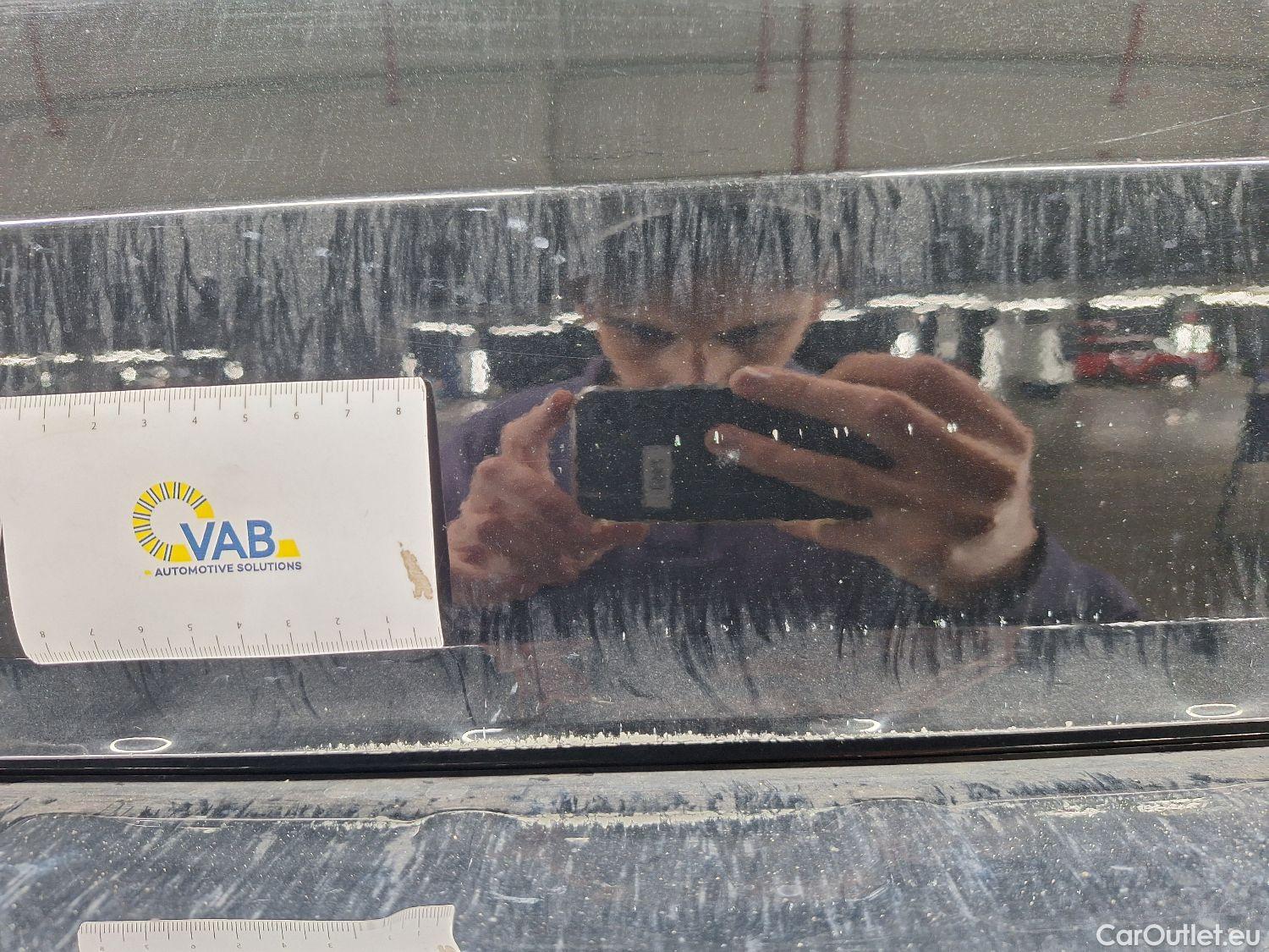  Mercedes  GLB Mercedes,  '19, Mercedes-Benz   200 d Business Solution 5d #11