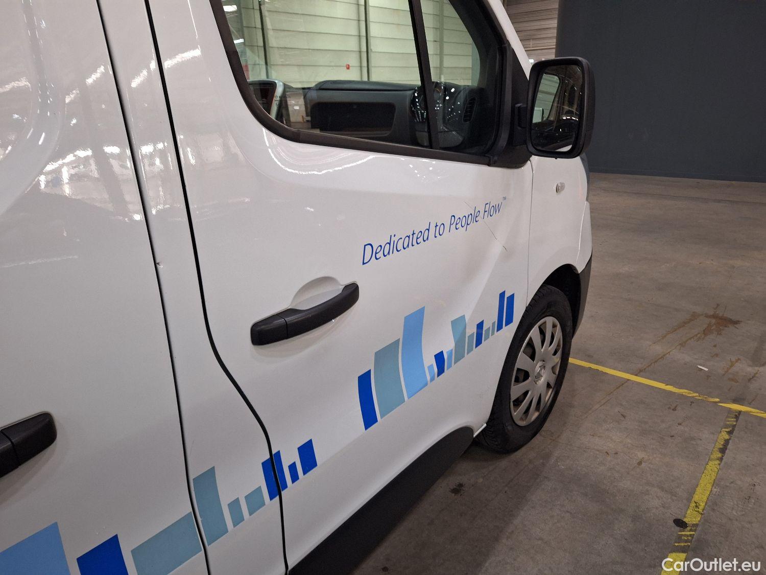  Renault  Trafic Renault, _ '14, Renault  L2H1 dCi 95 Grand Confort 2.9T 4 #51