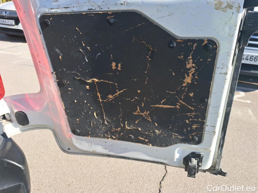  Citroen  Jumpy CITROEN  / 2016 / 4P / combi Combi Talla XL BlueHDi 120 S&S Confort #70