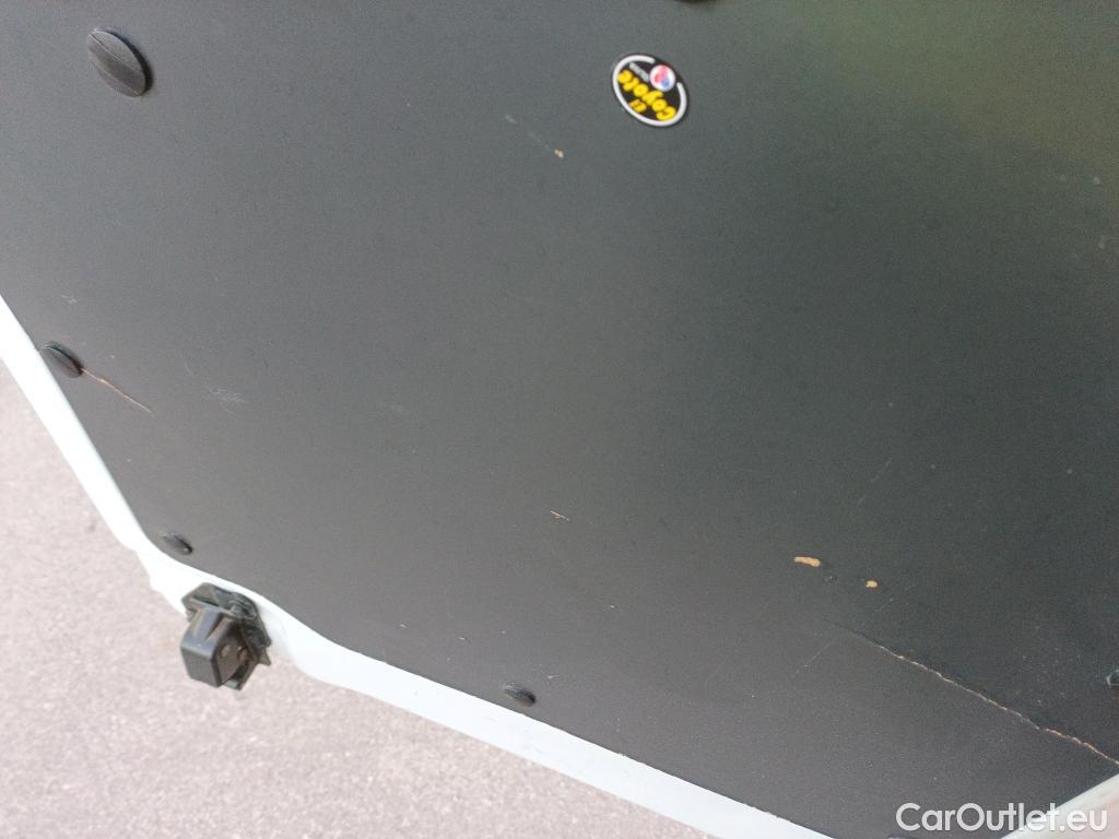  Opel  Vivaro OPEL  / 2019 / 4P / furgón 1.5 Diésel 74kW(100CV)M Std Exp #10