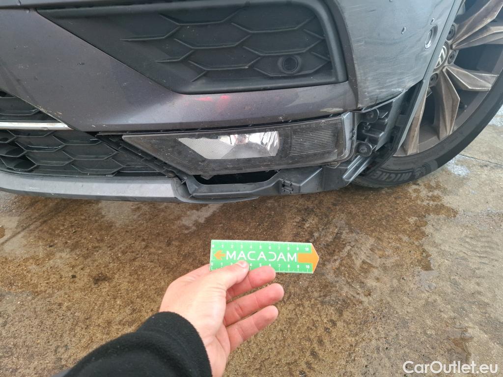  Volkswagen  Tiguan VOLKSWAGEN  Allspace / 2017 / 5P / SUV 2.0 TDI 150 DSG7 Carat #30