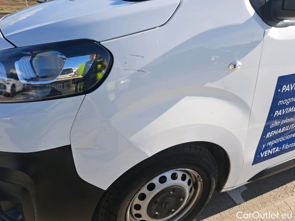  Citroen  Jumpy CITROEN  / 2016 / 4P / combi Combi Talla XL BlueHDi 120 S&S Confort #23