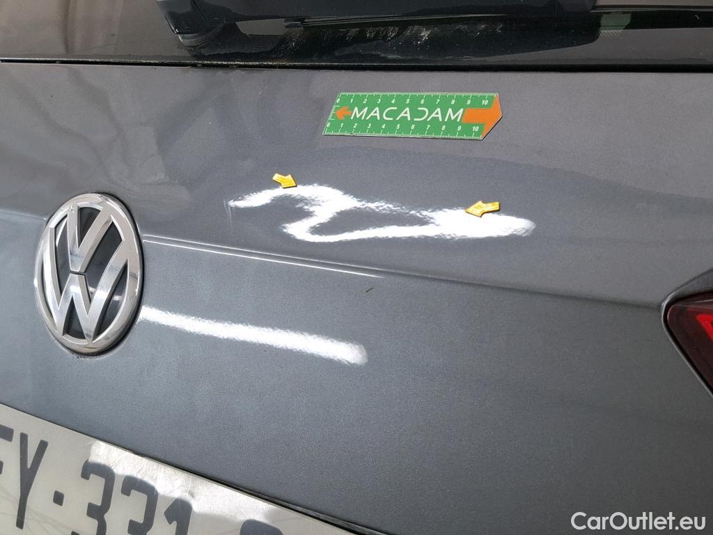  Volkswagen  Tiguan VOLKSWAGEN  Allspace / 2017 / 5P / SUV 2.0 TDI 150 DSG7 Carat #14