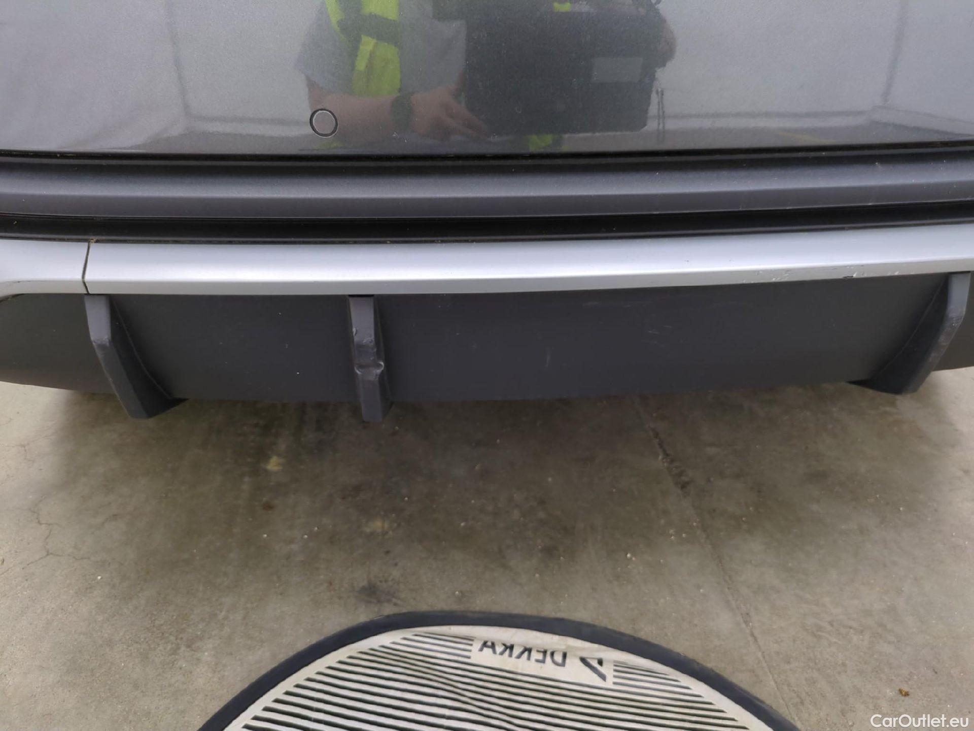  Audi  Q3  Sportback / 2019 / 5P / SUV 35 TDI 150 S TRONIC S LINE / VH SUR LA CAT #18