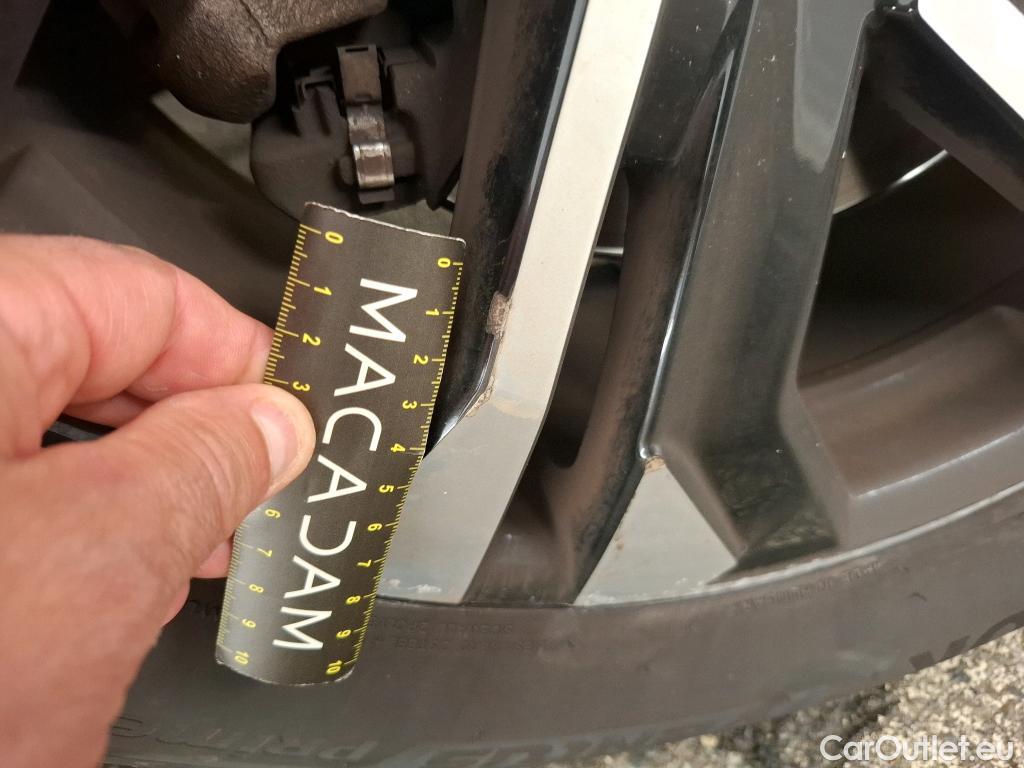  Peugeot  2008  Allure 1.5 HDi 130CV BVA8 E6d #7