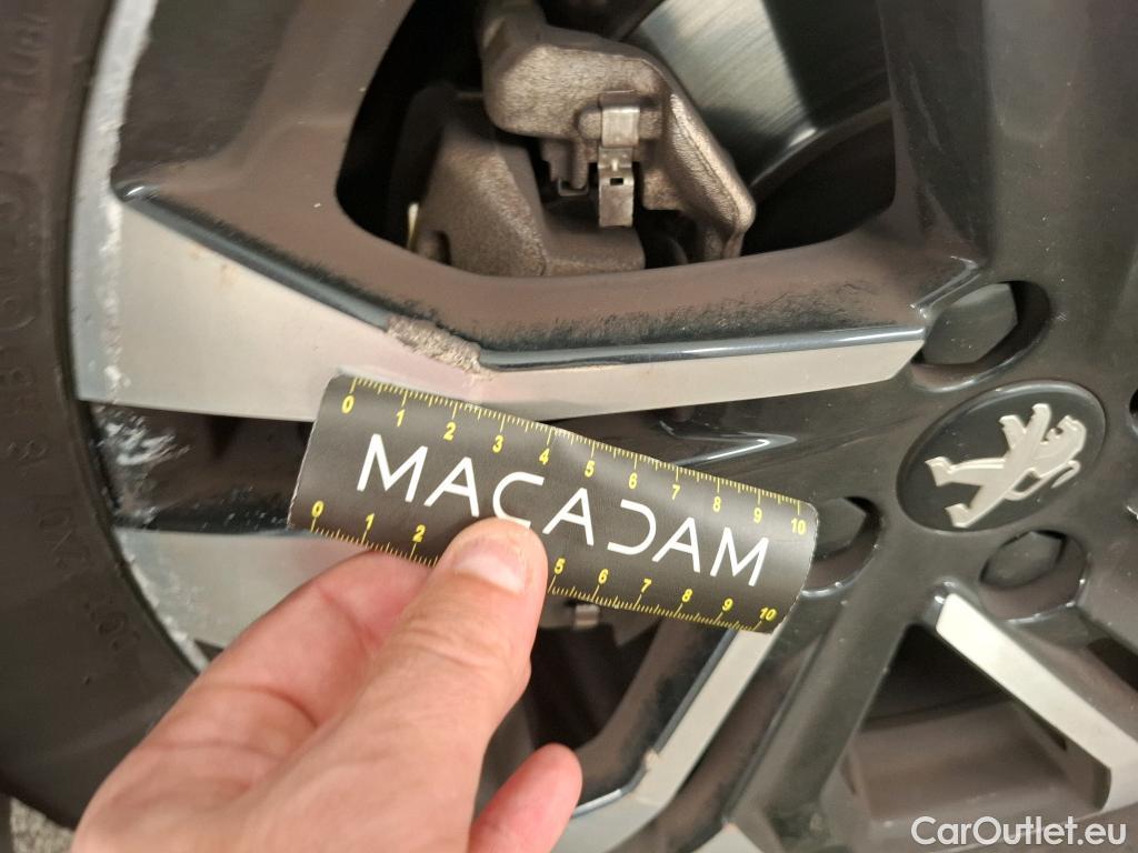  Peugeot  2008  Allure 1.5 HDi 130CV BVA8 E6d #5