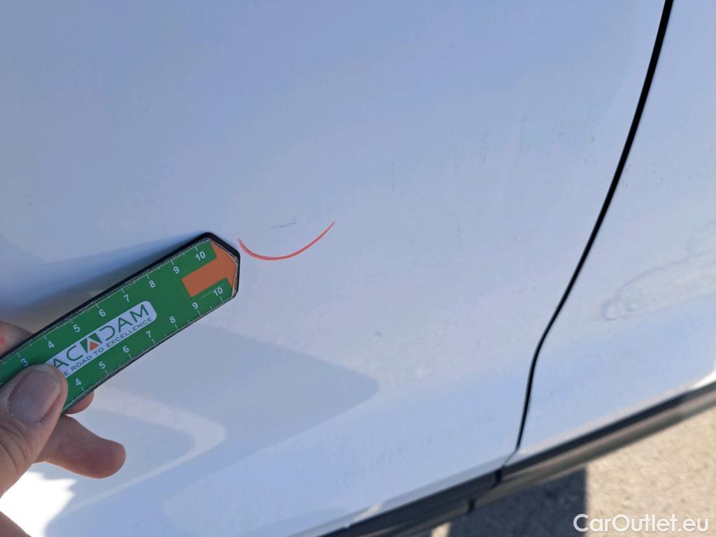  Audi  Q2 AUDI  / 2020 / 5P / todoterreno Advanced 35 TFSI 110kW (150CV) S tronic (AC) #9