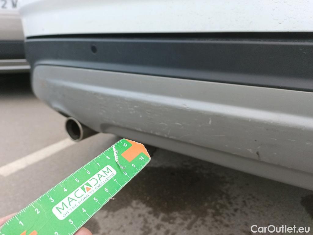  Ford  Kuga FORD  / 2016 / 5P / todoterreno 1.5 EcoBoost 88kW 4x2 Trend+ (CX) #51