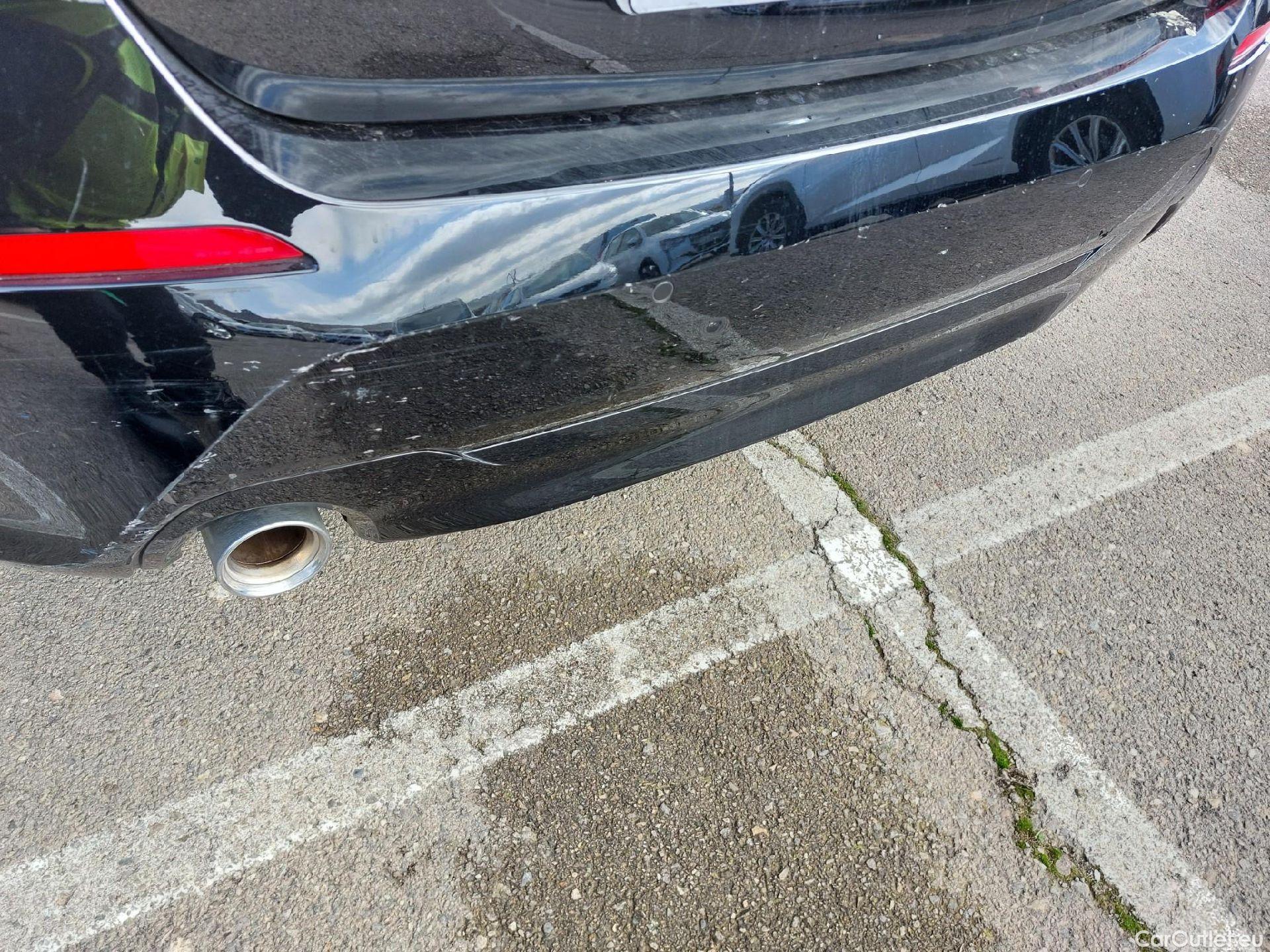  Bmw  Serie 1 BMW  / 2019 / 5P / berlina con portón 118i #23