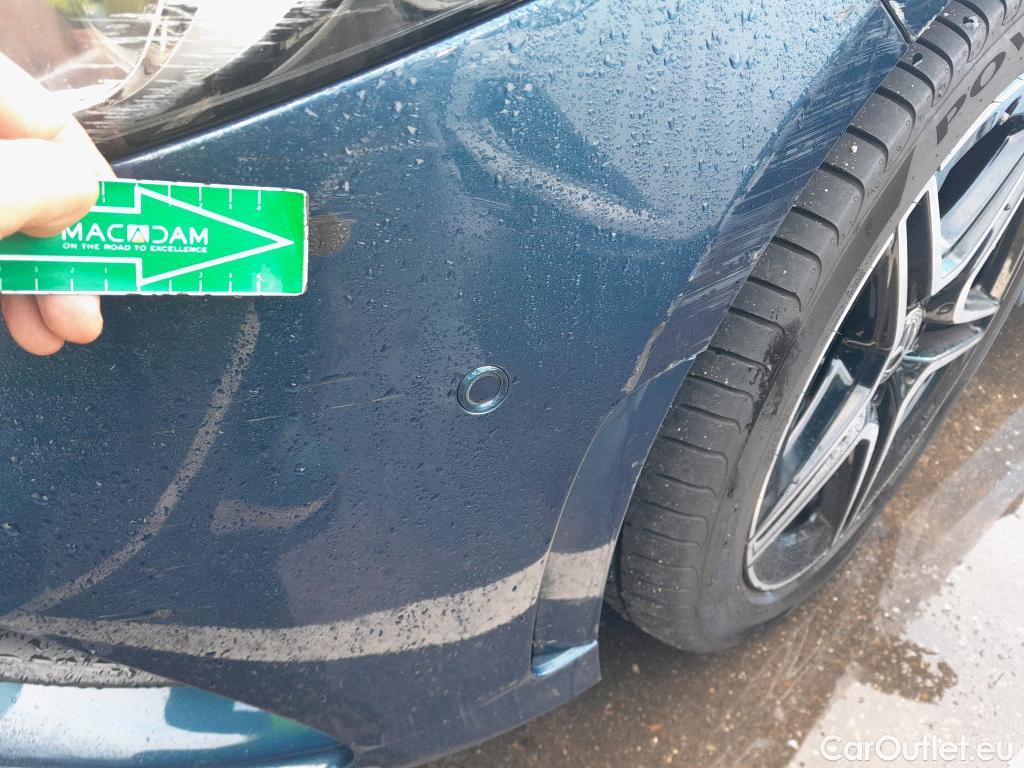  Mercedes  A-Klasse MERCEDES-BENZ Clase A / 2018 / 5P / berlina con portón A 250 e #10