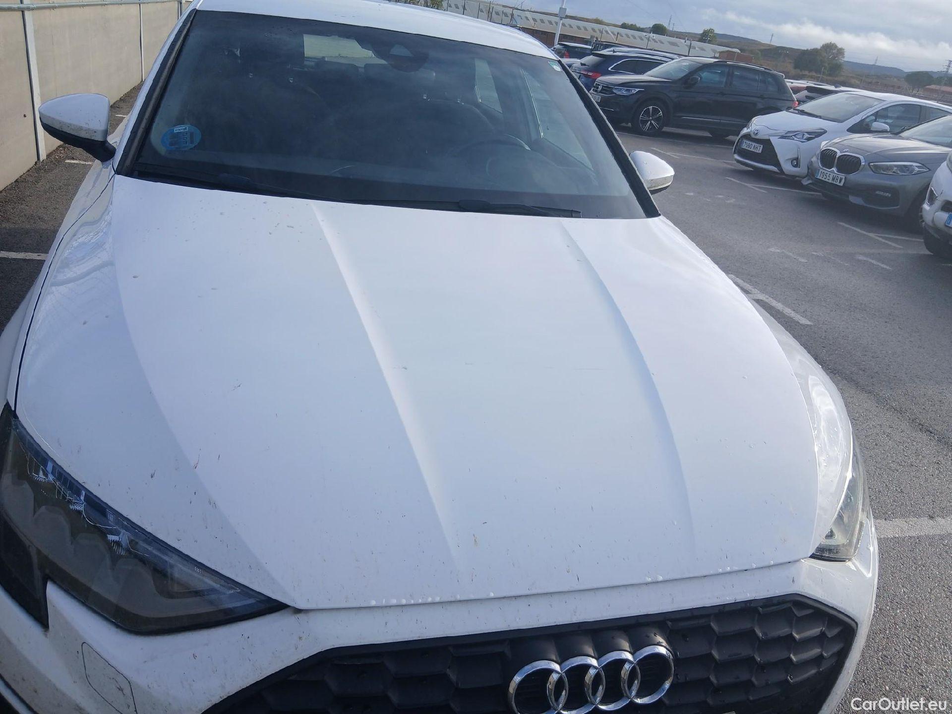  Audi  A3 AUDI  / 2020 / 5P / berlina con portón Sportback 30 TFSI 81kW (110CV) S tronic #7