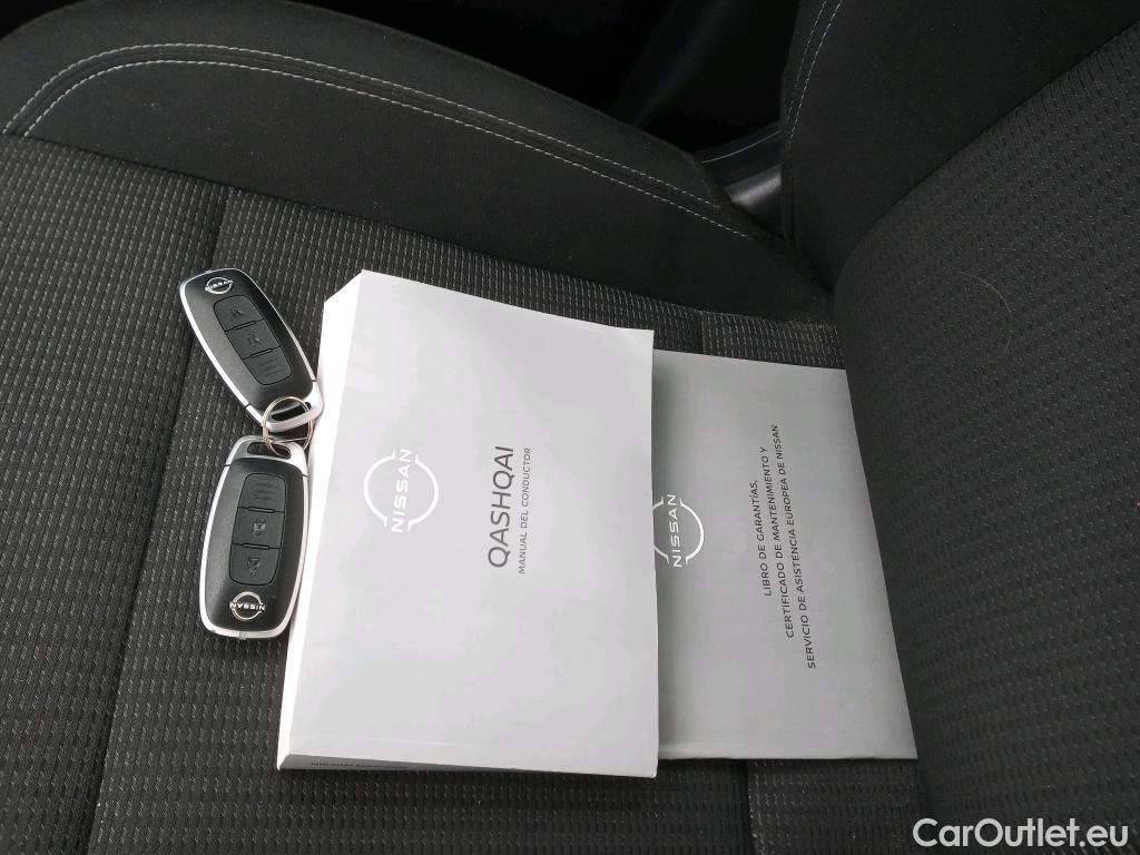  Nissan  Qashqai NISSAN  / 2021 / 5P / todoterreno DIG-T 103kW (140CV) mHEV 4x2 Acenta #4