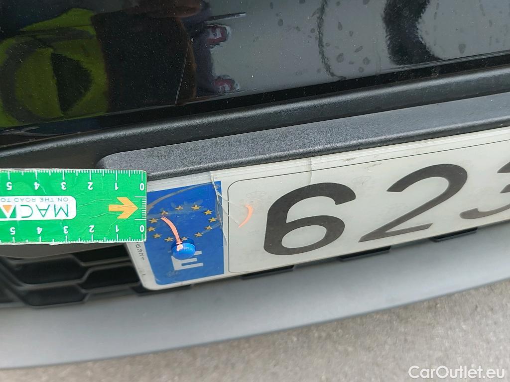  Bmw  X1 BMW  / 2015 / 5P / todoterreno sDrive18d Business #39