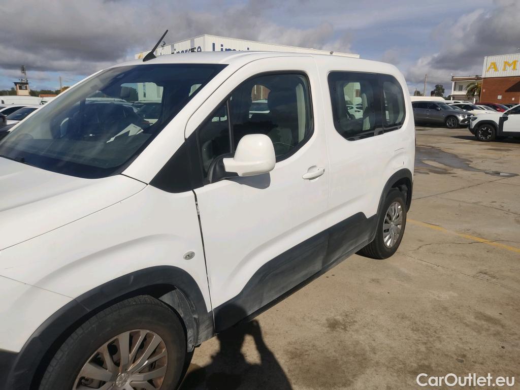  Peugeot  RIFTER PEUGEOT  / 2018 / 4P / combi Active Standard BlueHDi 73kW (IND) (CX2) #13