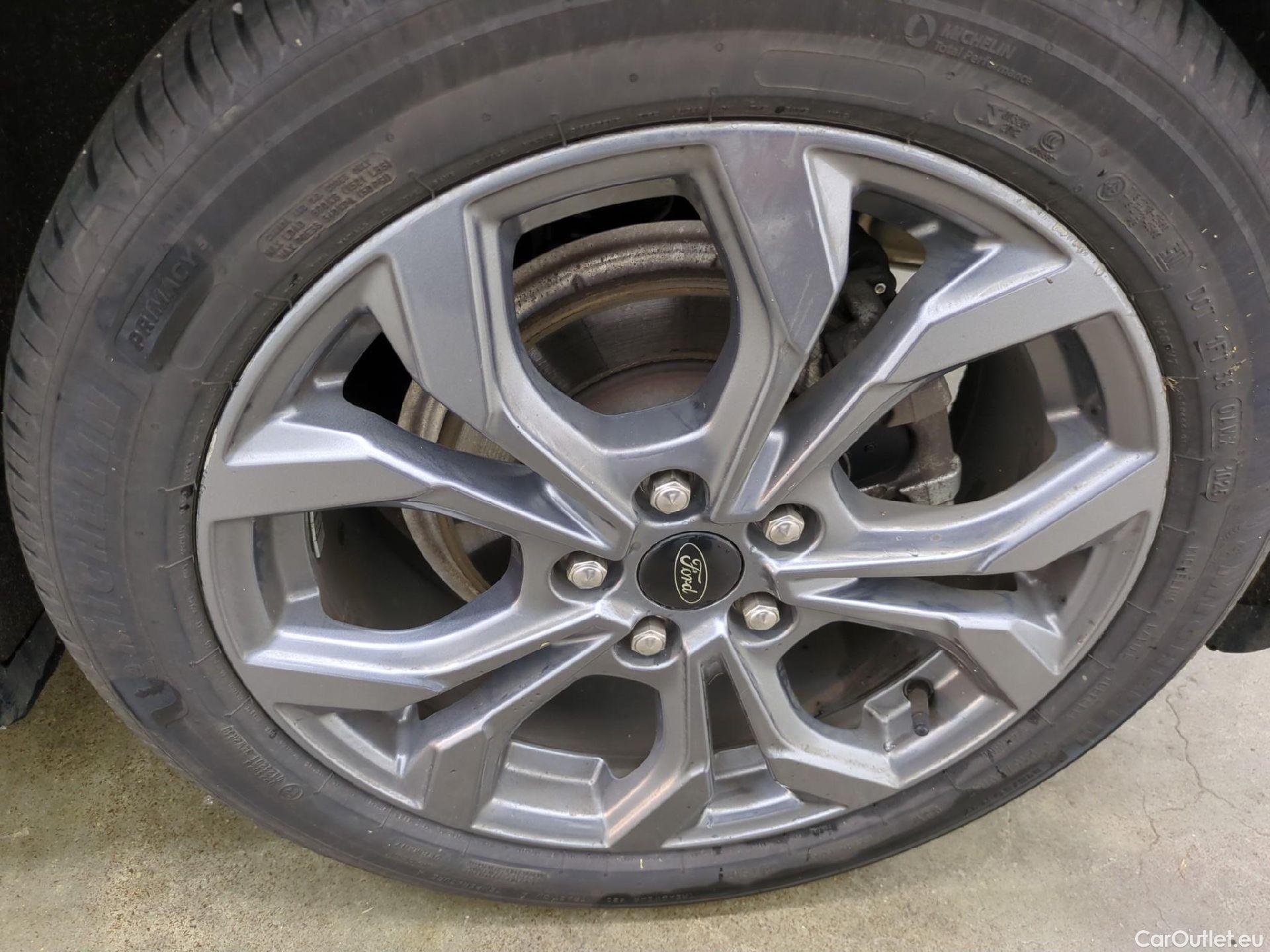  Ford  Focus  Berline ST-Line X 1.0 EcoBoost 125CV BVA7 E6d #3