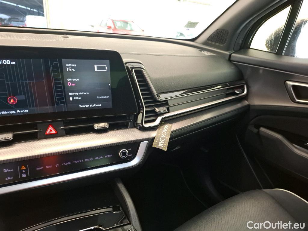  KIA  Sportage KIA  / 2021 / 5P / SUV 1.6 T-GDI 265 PHEV AUTO 4WD GT-L PREM BU #4