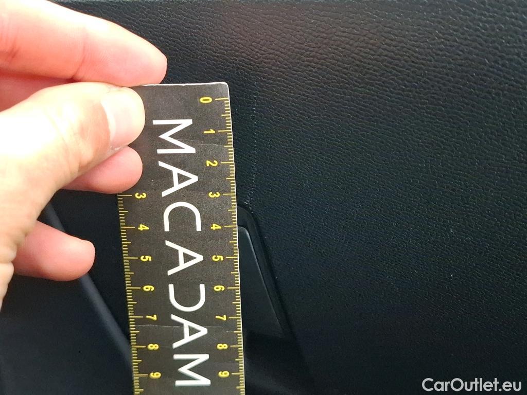  Peugeot  2008  Allure Business 1.2 PureTech 130CV BVA8 E6d #24