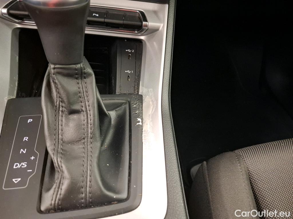  Audi  Q3 AUDI  / 2018 / 5P / SUV 35 TFSI 150 MHEV S TRONIC DESIGN #1