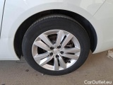 Peugeot  308 PEUGEOT  / 2017 / 5P / STATION WAGON SW ACTIVE BUSINESS BLUEHDI 130 EAT8 SeS #19