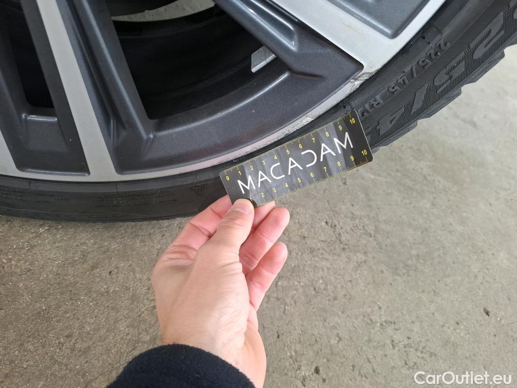  Bmw  Serie 1 Série 1 Berline 116 d Lounge 1.5 115CV BVA7 E6d #8