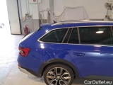  Skoda  Superb SKODA  WAGON / 2019 / 5P / STATION WAGON 2.0 TDI EVO 147KW SCOUT DSG 4WD #36