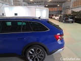  Skoda  Superb SKODA  WAGON / 2019 / 5P / STATION WAGON 2.0 TDI EVO 147KW SCOUT DSG 4WD #45