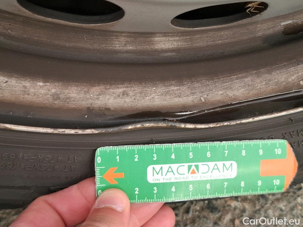  Citroen  Jumpy  Fourgon Club M 2.0 BlueHDi 120CV BVM6 E6dT #28