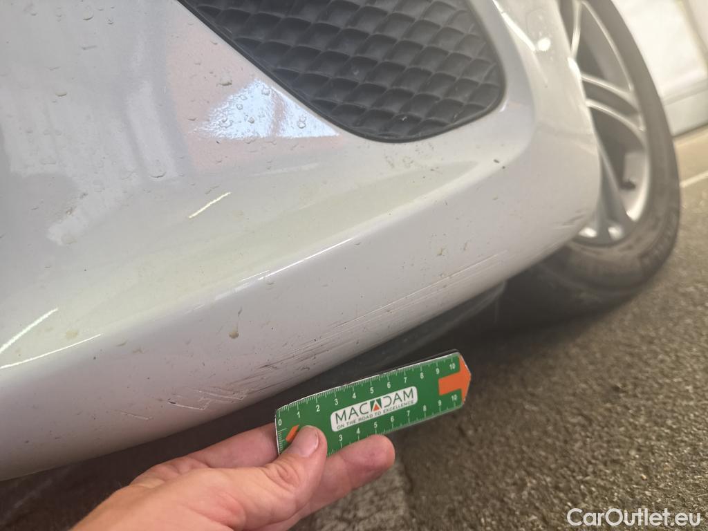  Mercedes  A-Klasse MERCEDES-BENZ Classe A Compact / 2018 / 5P / Berline A 180 d Business Line #8