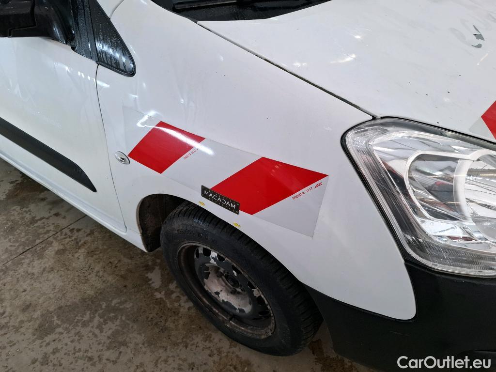  Citroen  Berlingo  Fourgon Club L1 (Court) 1.6 BlueHDi 100CV BVM5 E6 #12