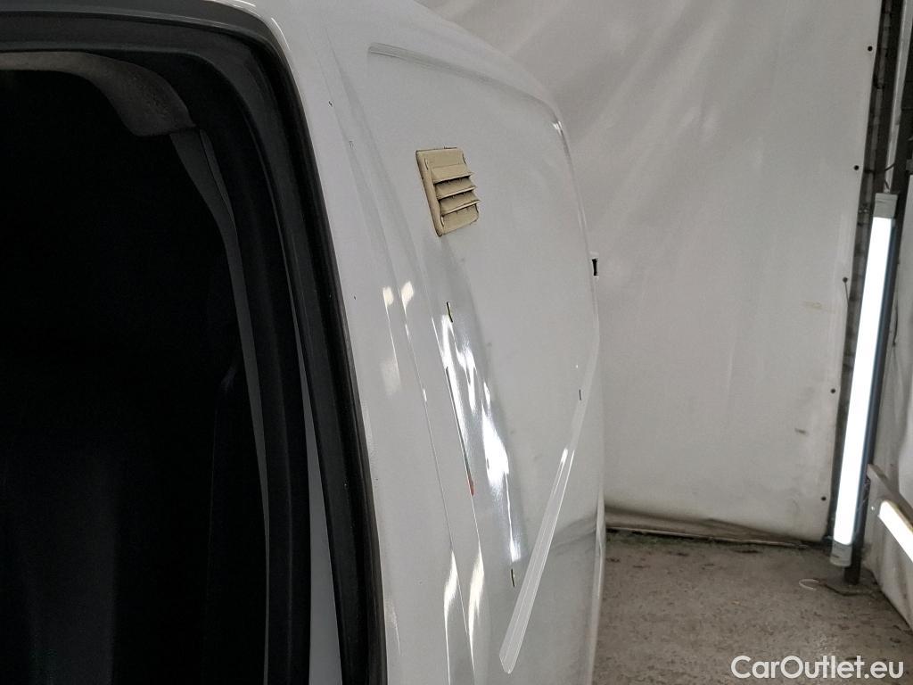  Citroen  Jumpy  Fourgon Club M 2.0 BlueHDi 120CV BVM6 E6dT #2