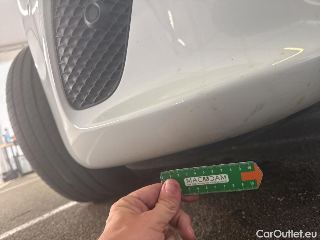  Mercedes  A-Klasse MERCEDES-BENZ Classe A Compact / 2018 / 5P / Berline A 180 d Business Line #9