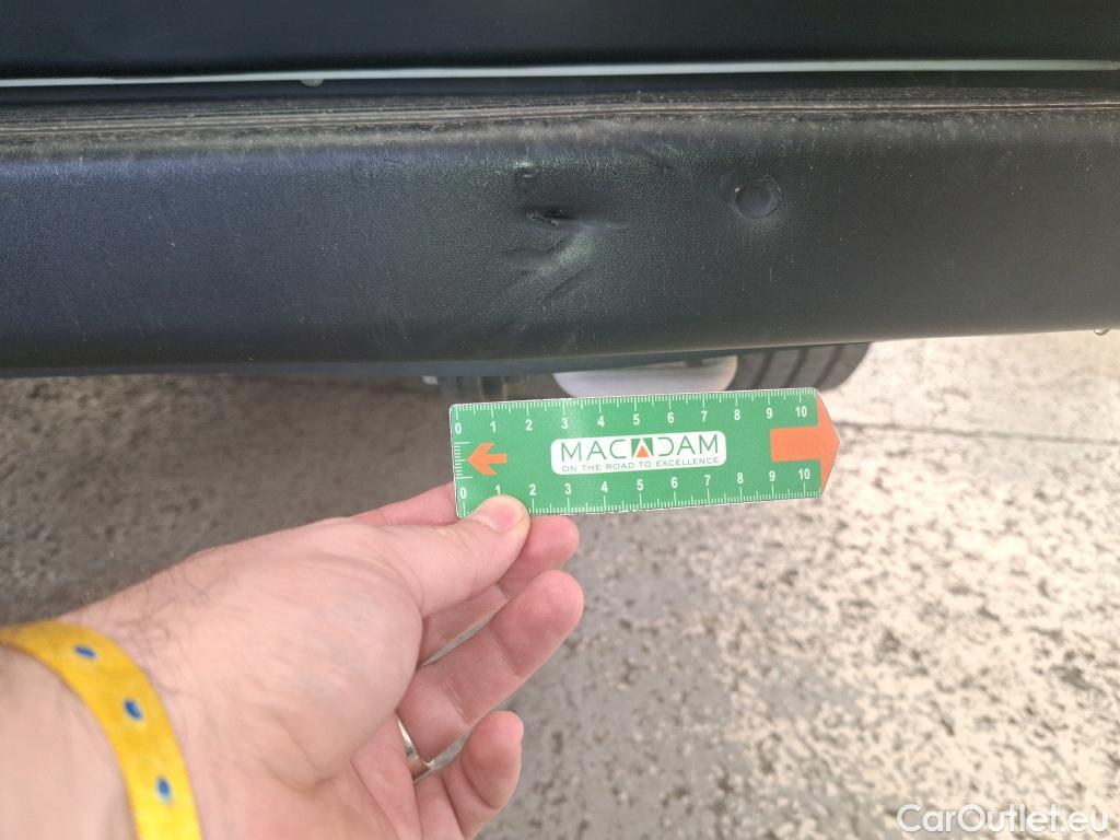  Peugeot  Boxer PEUGEOT  4p Combi BLUEHDI 130 S&S 333 L2H2 ACTIVE #12