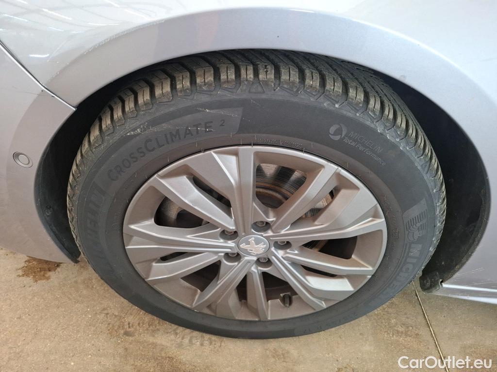  Peugeot  508 PEUGEOT  / 2018 / 5P / Berline HYBRID 225 E-EAT8 ALLURE BUSINESS #71